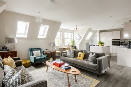 The Oaks, Paddockhall Road, Haywards Heath