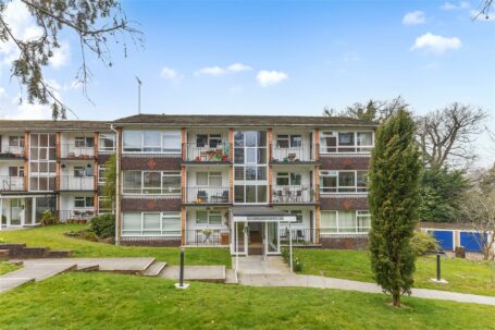 Paddockhall Road, Haywards Heath