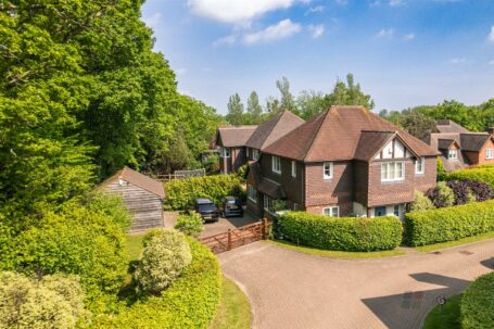 Wintons Close, Burgess Hill