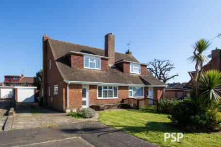 Poveys Close, Burgess Hill