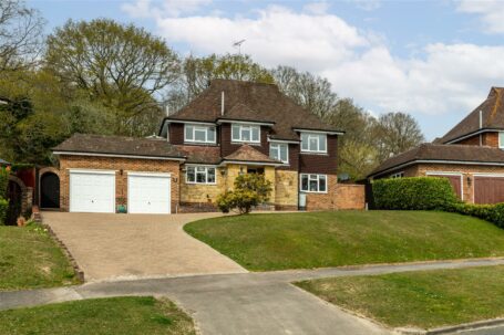 Blunts Wood Road, Haywards Heath