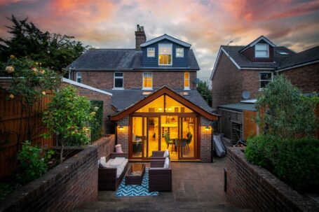 Wivelsfield Road, Haywards Heath