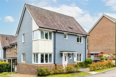 Funnell Drive, Haywards Heath