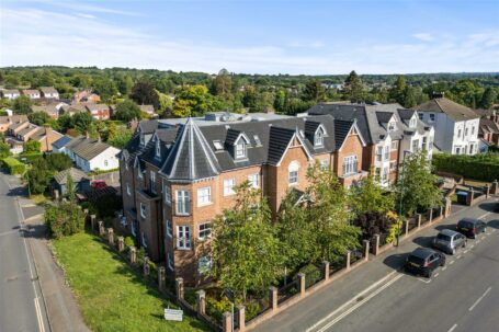The Oaks, Paddockhall Road, Haywards Heath