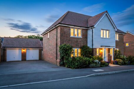 Iden Hurst, Hurstpierpoint