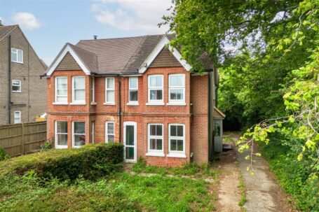 Haywards Heath Road, Balcombe