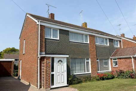 Potters Lane, Burgess Hill