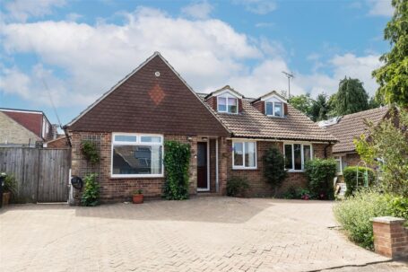 Orchard Way, Hurstpierpoint