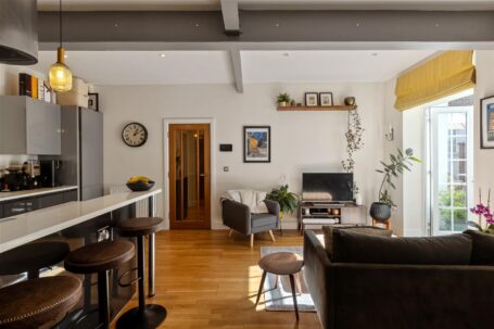 Boltro Road, Haywards Heath