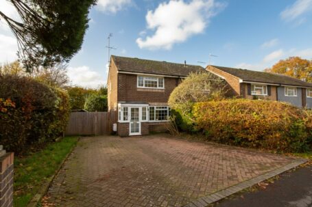 Sandy Vale, Haywards Heath