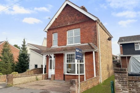 Junction Road, Burgess Hill