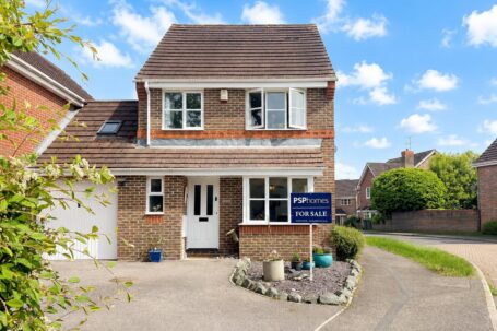 Coulstock Road, Burgess Hill