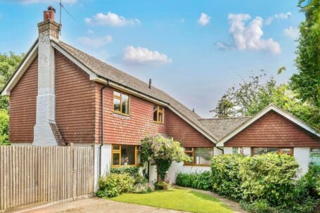 House with Annexe on South Rough, Newick