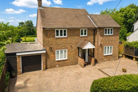 Birchgrove Road, Horsted Keynes
