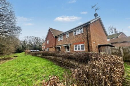 3 Bluebell Copse, Burgess Hill
