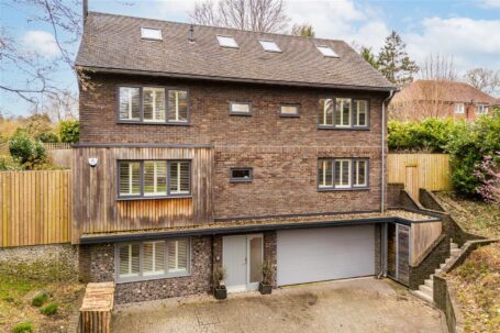 High Beech Lane, Lindfield