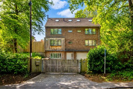 High Beech Lane, Lindfield