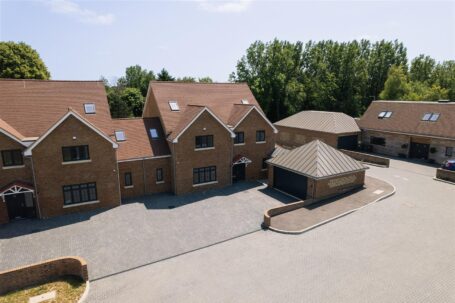 Worth Lane, Little Horsted