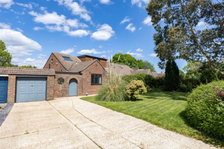 Oakroyd Close, Burgess Hill