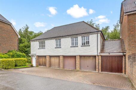 Farriers Lea, Haywards Heath