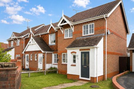 Mocatta Way, Burgess Hill