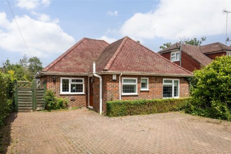 Chestnuts Close, Lindfield