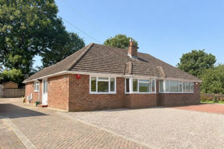 Nightingale Lane, Burgess Hill