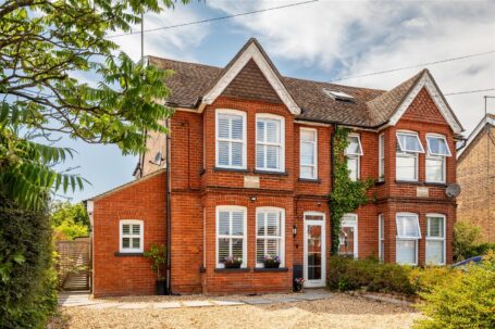 Haywards Heath Road, Balcombe
