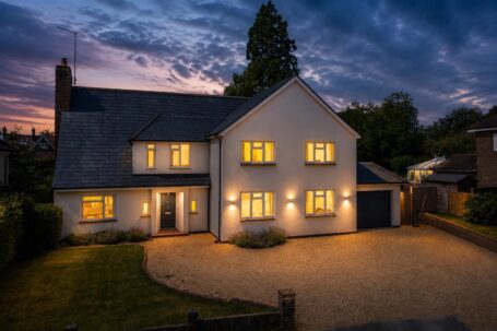 Orchard Way, Haywards Heath