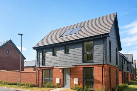 Hebbern Grove, Burgess Hill