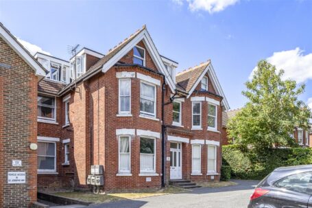 Hazelgrove Road, Haywards Heath