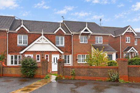 Mocatta Way, Burgess Hill